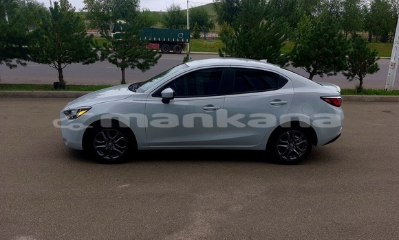 Buy New Toyota Yaris White Car in Rustavi in Tbilisi Buy New Toyota Yaris White Car in Rustavi in Tbilisi