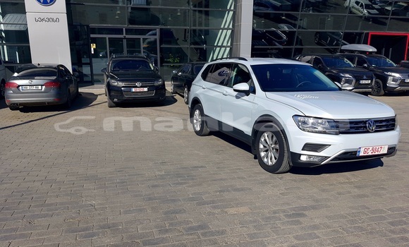 Buy New Volkswagen Tiguan White Car in Rustavi in Tbilisi Buy New Volkswagen Tiguan White Car in Rustavi in Tbilisi