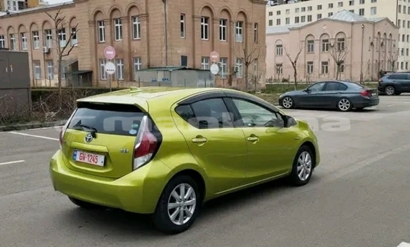 Buy Used BMW 2er Green Car in Bagdadi in Imereti Buy Used BMW 2er Green Car in Bagdadi in Imereti