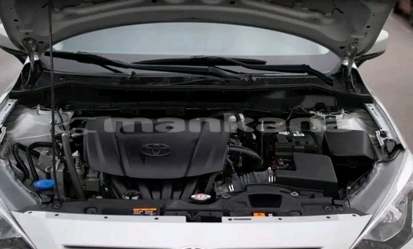 Buy Used BMW 6-Series White Car in Batumi in Ajaria Buy Used BMW 6-Series White Car in Batumi in Ajaria