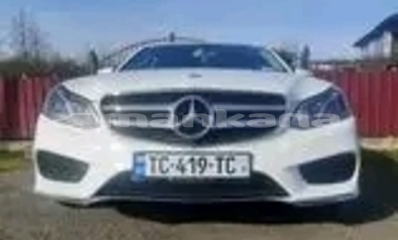 Buy Used Mercedes-Benz C180 coupe White Car in Kobuleti in Ajaria Buy Used Mercedes-Benz C180 coupe White Car in Kobuleti in Ajaria