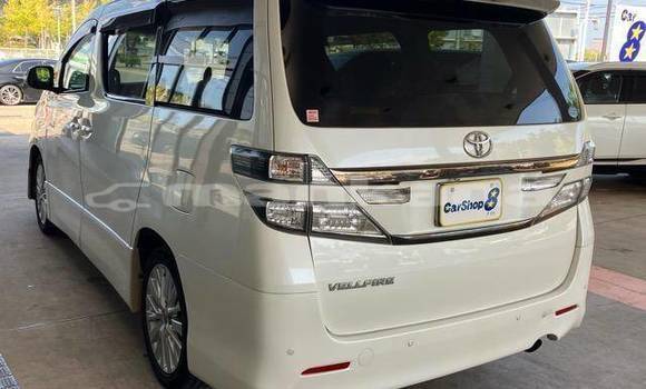 Buy Used Toyota Vellfire White Car in Batumi in Ajaria Buy Used Toyota Vellfire White Car in Batumi in Ajaria