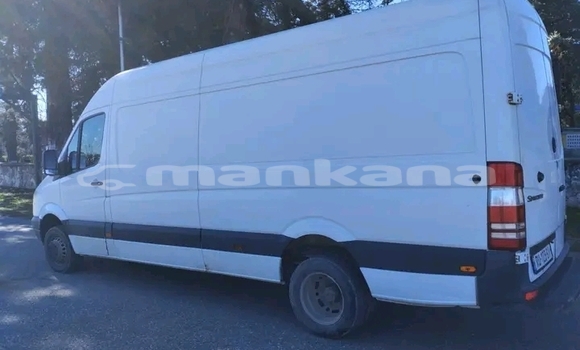 Buy Used Toyota Altezza White Car in Bihvinta in Abhasia Buy Used Toyota Altezza White Car in Bihvinta in Abhasia