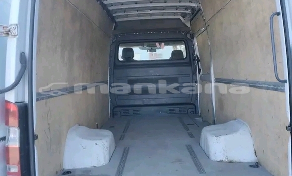 Buy Used Toyota Altezza White Car in Bihvinta in Abhasia Buy Used Toyota Altezza White Car in Bihvinta in Abhasia