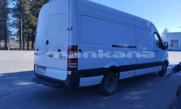 Buy Used Toyota Altezza White Car in Bihvinta in Abhasia Buy Used Toyota Altezza White Car in Bihvinta in Abhasia