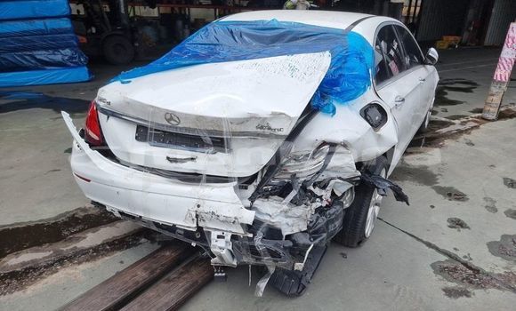 Buy Used Mercedes-Benz E–Class White Car in Ambrolauri in Racha Buy Used Mercedes-Benz E–Class White Car in Ambrolauri in Racha