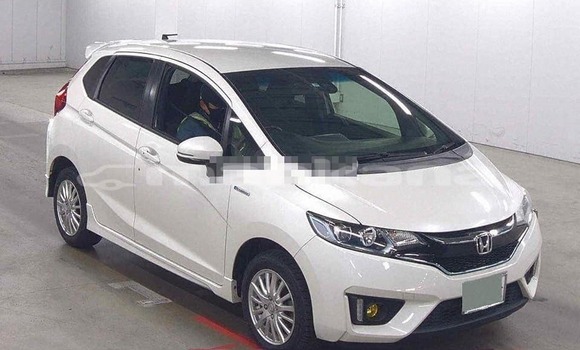 Buy Used Honda FIT White Car in Ambrolauri in Racha Buy Used Honda FIT White Car in Ambrolauri in Racha