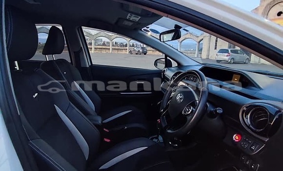 Buy Used Toyota ISis White Car in Ahalkalaki in Samche-Zhavaheti Buy Used Toyota ISis White Car in Ahalkalaki in Samche-Zhavaheti