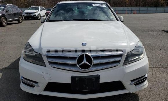 Buy Used Mercedes-Benz C-Classe White Car in Ahmeta in Kaheti