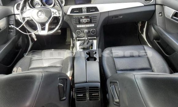 Buy Used Mercedes-Benz C-Classe White Car in Ahmeta in Kaheti Buy Used Mercedes-Benz C-Classe White Car in Ahmeta in Kaheti