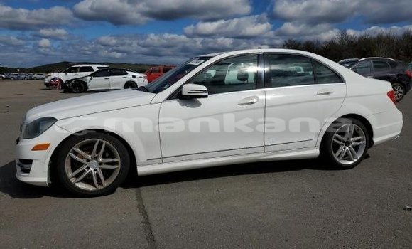 Buy Used Mercedes-Benz C-Classe White Car in Ahmeta in Kaheti Buy Used Mercedes-Benz C-Classe White Car in Ahmeta in Kaheti