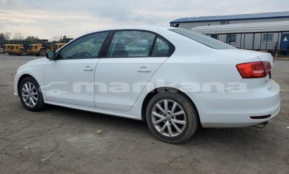 Buy Used Volkswagen Jetta White Car in Bagdadi in Imereti