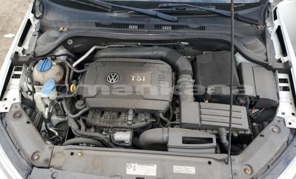 Buy Used Volkswagen Jetta White Car in Bagdadi in Imereti Buy Used Volkswagen Jetta White Car in Bagdadi in Imereti