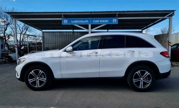 Buy Used Mercedes-Benz C180 coupe White Car in Oni in Racha Buy Used Mercedes-Benz C180 coupe White Car in Oni in Racha