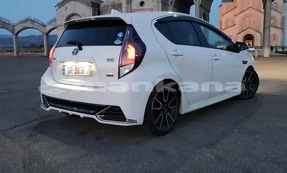 Buy Used Toyota Aqua White Car in Ahalcihe in Samche-Zhavaheti Buy Used Toyota Aqua White Car in Ahalcihe in Samche-Zhavaheti