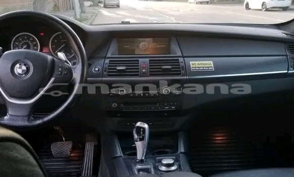 Buy Used Kia Carnival Black Car in Ahali Atoni in Abhasia