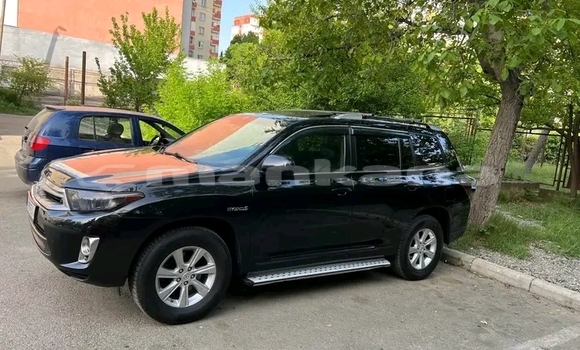 Buy Used Toyota Highlander Other Car in Batumi in Ajaria Buy Used Toyota Highlander Other Car in Batumi in Ajaria