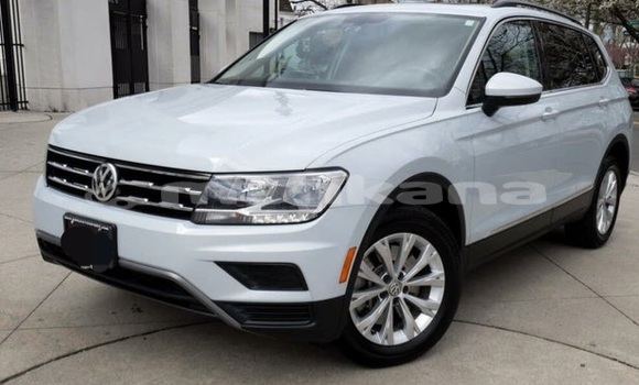 Buy New Volkswagen Tiguan White Car in Rustavi in Tbilisi Buy New Volkswagen Tiguan White Car in Rustavi in Tbilisi