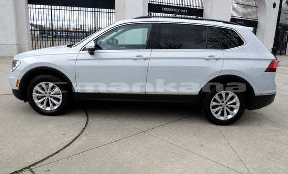 Buy New Volkswagen Tiguan White Car in Rustavi in Tbilisi Buy New Volkswagen Tiguan White Car in Rustavi in Tbilisi