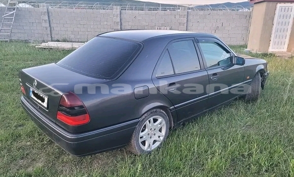 Buy Used Toyota Altezza Black Car in Mahindzhauri in Ajaria Buy Used Toyota Altezza Black Car in Mahindzhauri in Ajaria