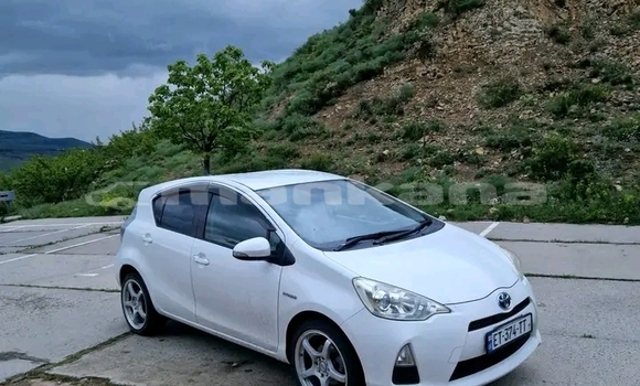 Buy Used BMW 2er Grand Tourer White Car in Batumi in Ajaria Buy Used BMW 2er Grand Tourer White Car in Batumi in Ajaria