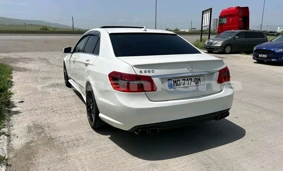 Buy Used BMW 2-Series White Car in Batumi in Ajaria Buy Used BMW 2-Series White Car in Batumi in Ajaria