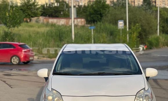 Buy Used Toyota Prius White Car in Tbilisi in Tbilisi Buy Used Toyota Prius White Car in Tbilisi in Tbilisi