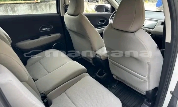 Buy Used Honda HR–V White Car in Bihvinta in Abhasia Buy Used Honda HR–V White Car in Bihvinta in Abhasia