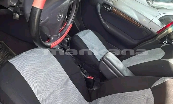 Buy Used Toyota Matrix Red Car in Bihvinta in Abhasia Buy Used Toyota Matrix Red Car in Bihvinta in Abhasia