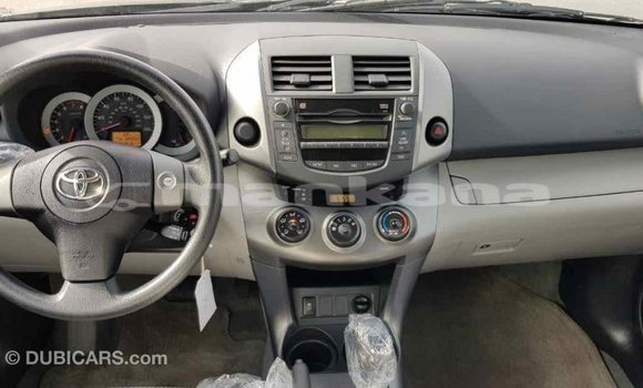 Buy Import Toyota HiAce Green Truck in Import - Dubai in Abhasia Buy Import Toyota HiAce Green Truck in Import - Dubai in Abhasia