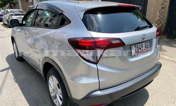 Buy Used Honda Vezel Other Car in Cageri in Racha Buy Used Honda Vezel Other Car in Cageri in Racha