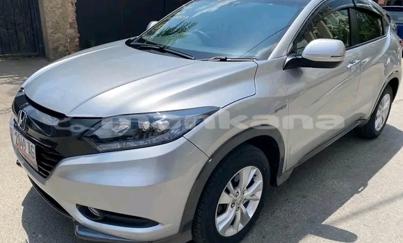 Buy Used Honda Vezel Other Car in Cageri in Racha Buy Used Honda Vezel Other Car in Cageri in Racha