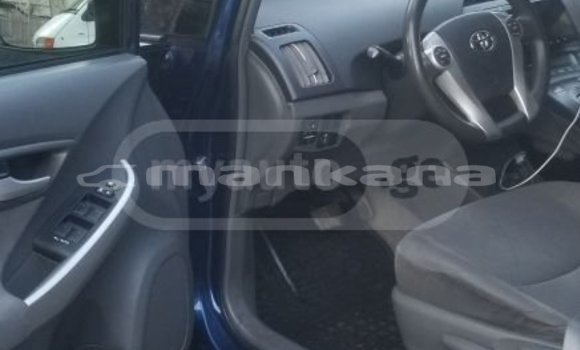 Buy Used Toyota Prius Black Car in Tbilisi in Tbilisi Buy Used Toyota Prius Black Car in Tbilisi in Tbilisi