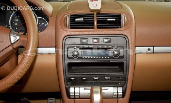 Buy Import Porsche Cayenne Green Car in Import - Dubai in Abhasia Buy Import Porsche Cayenne Green Car in Import - Dubai in Abhasia