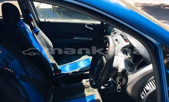 Buy Used Toyota Yaris Blue Car in Bagdadi in Imereti Buy Used Toyota Yaris Blue Car in Bagdadi in Imereti
