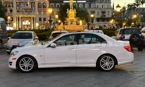 Buy Used Mercedes-Benz 250 White Car in Batumi in Ajaria Buy Used Mercedes-Benz 250 White Car in Batumi in Ajaria