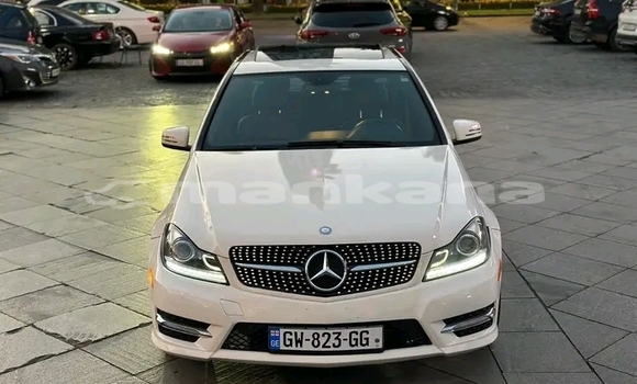 Buy Used Mercedes-Benz 250 White Car in Batumi in Ajaria Buy Used Mercedes-Benz 250 White Car in Batumi in Ajaria