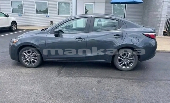 Buy Used Toyota Yaris Black Car in Batumi in Ajaria Buy Used Toyota Yaris Black Car in Batumi in Ajaria