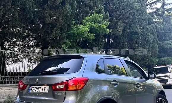 Buy Used Isuzu Axiom Black Car in Batumi in Ajaria Buy Used Isuzu Axiom Black Car in Batumi in Ajaria