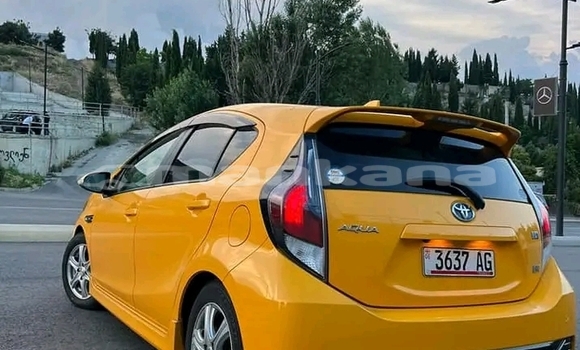 Buy Used Toyota Aqua Other Car in Bagdadi in Imereti Buy Used Toyota Aqua Other Car in Bagdadi in Imereti