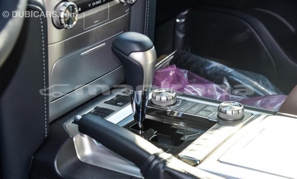 Buy Import Toyota Land Cruiser White Car in Import - Dubai in Abhasia Buy Import Toyota Land Cruiser White Car in Import - Dubai in Abhasia