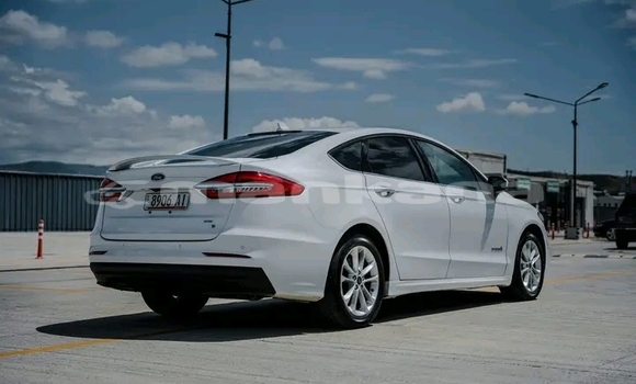 Buy Used BMW 340 White Car in Import - Dubai in Abhasia