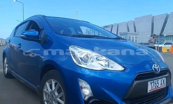 Buy Used Toyota Aqua Blue Car in Bihvinta in Abhasia Buy Used Toyota Aqua Blue Car in Bihvinta in Abhasia