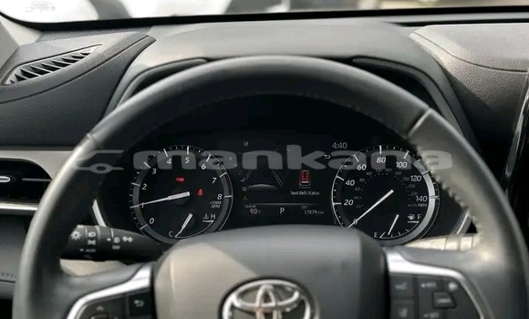 Buy Used Toyota Highlander White Car in Cnori in Kaheti Buy Used Toyota Highlander White Car in Cnori in Kaheti