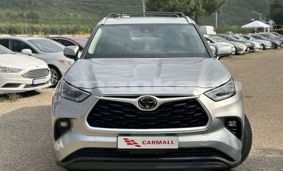 Buy Used Toyota Highlander White Car in Cnori in Kaheti Buy Used Toyota Highlander White Car in Cnori in Kaheti