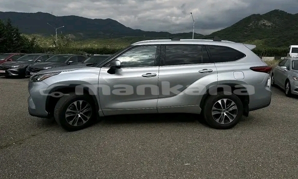 Buy Used Toyota Highlander White Car in Cnori in Kaheti Buy Used Toyota Highlander White Car in Cnori in Kaheti