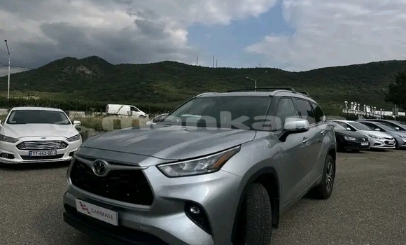 Buy Used Toyota Highlander White Car in Cnori in Kaheti Buy Used Toyota Highlander White Car in Cnori in Kaheti