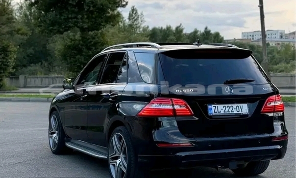 Buy Used Toyota Picnic Black Car in Bihvinta in Abhasia