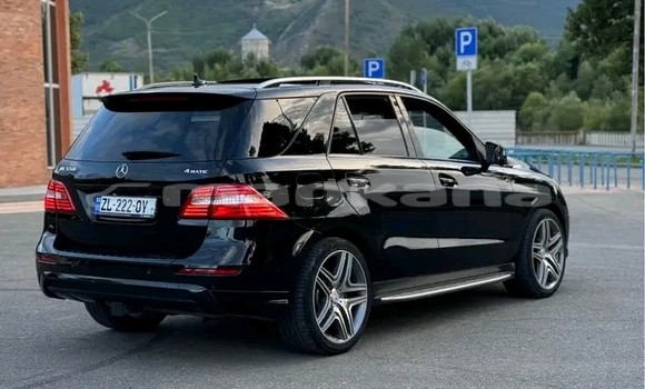 Buy Used Toyota Picnic Black Car in Bihvinta in Abhasia Buy Used Toyota Picnic Black Car in Bihvinta in Abhasia