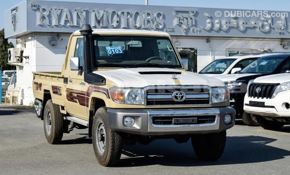 Buy Import Toyota Land Cruiser Beige Car in Import - Dubai in Abhasia Buy Import Toyota Land Cruiser Beige Car in Import - Dubai in Abhasia